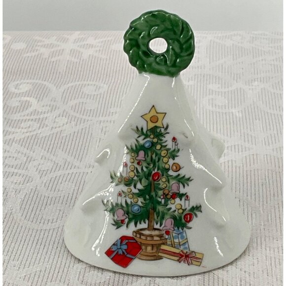 Vintage Lefton Christmas Tree Ceramic Bell 1199 With Wreath Handle & Painted Gif - Picture 1 of 6